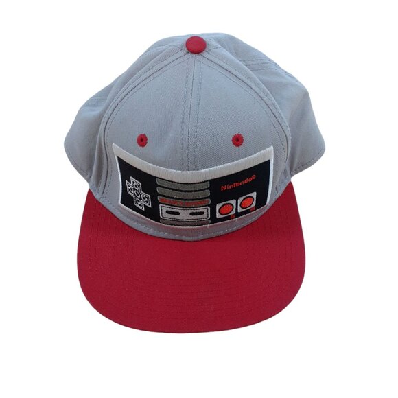 Nintendo Embroidered Controller Snapback Hat Gray Red One Size - Picture 1 of 4